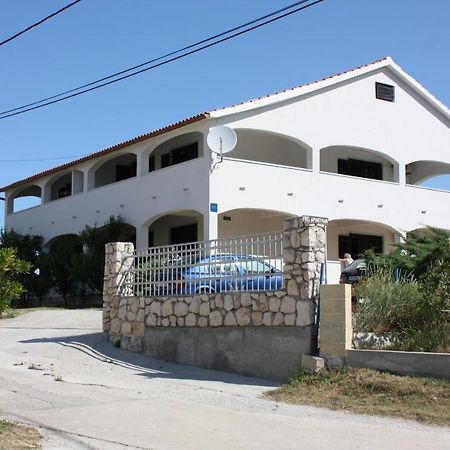 Apartment Lopar 10402A Bagian luar foto