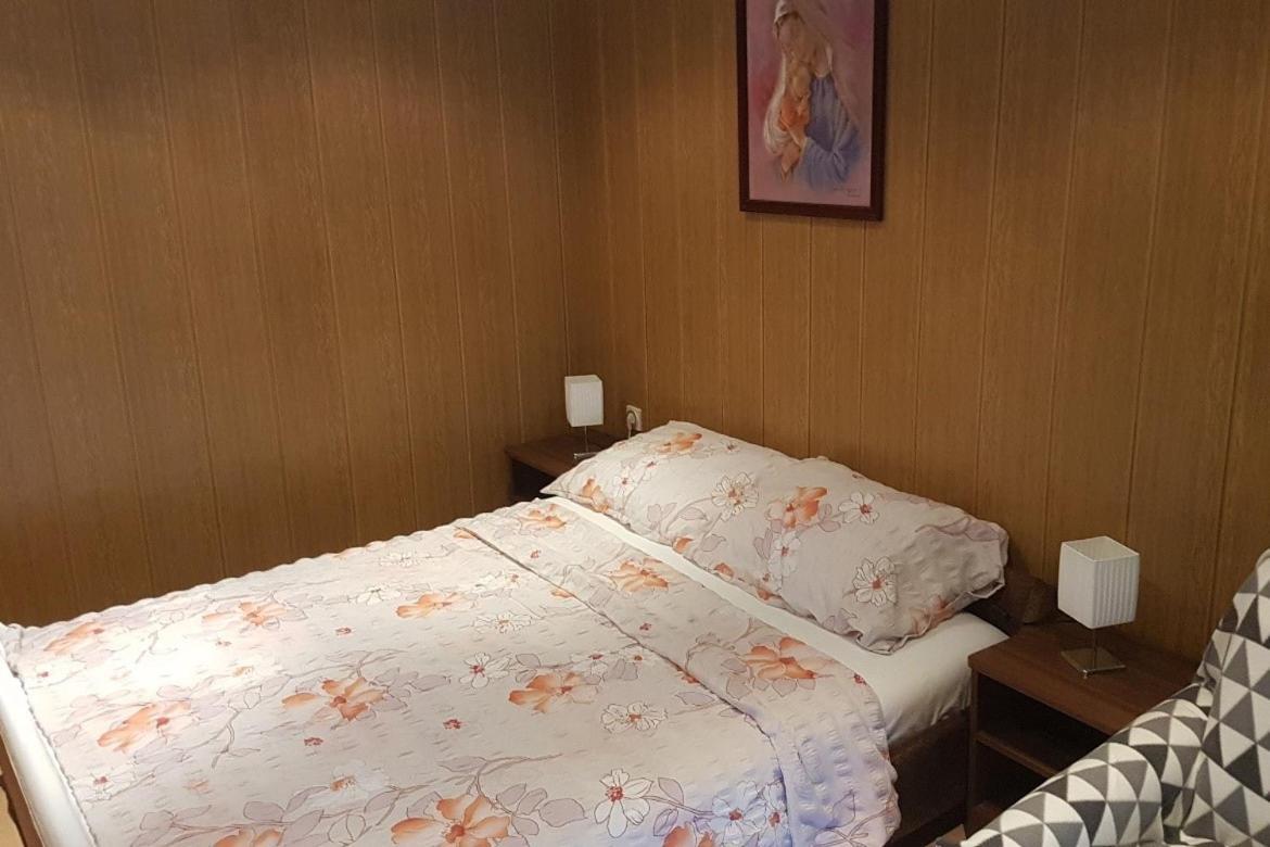 Apartment Lopar 10402A Bagian luar foto